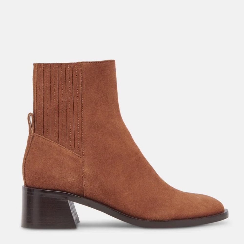 Dolce Vita Linny H20 Boots Suede Truffle Brown